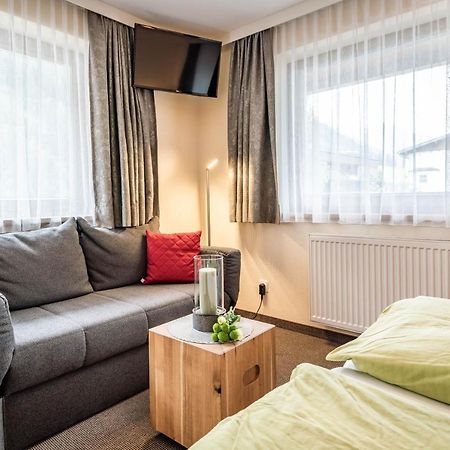 Haus Hochland Hotell Tux Exteriör bild